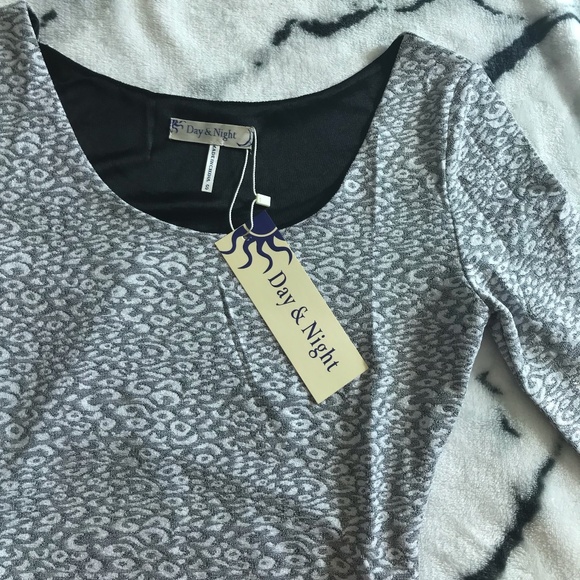 Silver/Grey Long-Sleeved Mini Dress - Picture 3 of 3